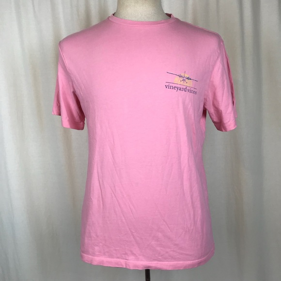 Vineyard Vines Other - Vineyard Vines MENS Small T Shirt Pink Cotton